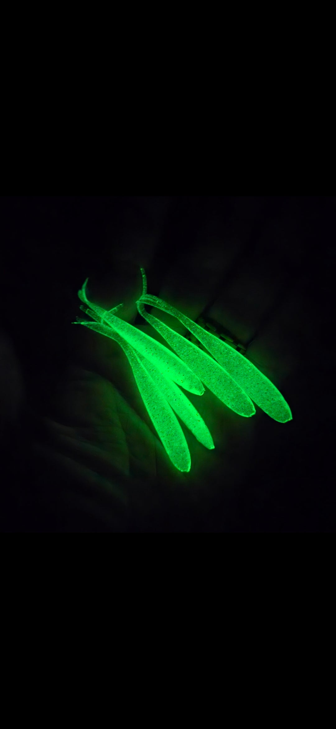 3 inch split tail